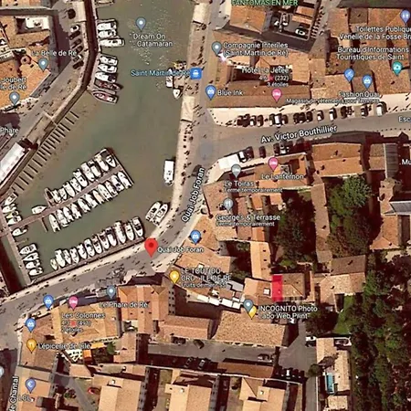 T3 On The Port With Rooftop And Parking Apartment
