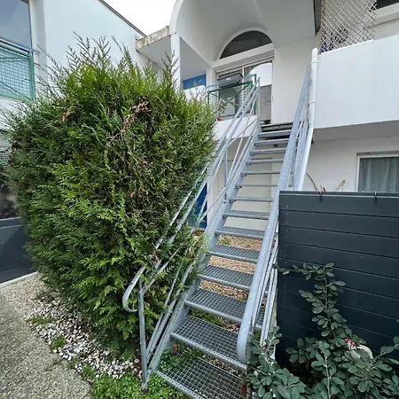 T3 On The Port With Rooftop And Parking Apartment *